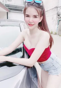 Ploybarbiepink-Reds