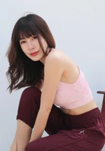 Sornnapat-Luengmaneewech-Pink