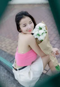 Sawaros-Sonthong-LOVE-ROSE