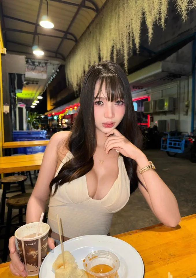 แพรวาดาราภัส