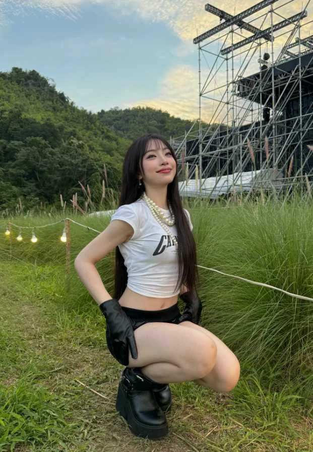 ตาออม 4EVE