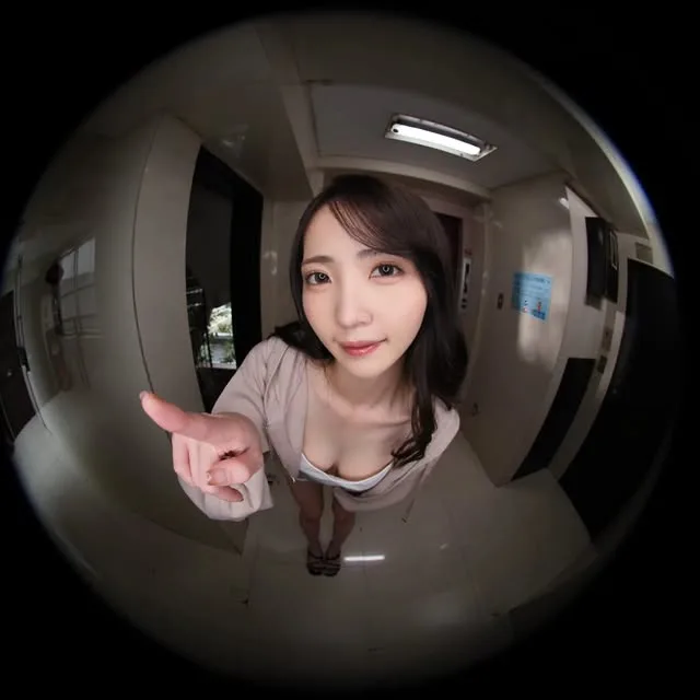 Minoshima Meguri (美ノ嶋めぐり) ภาพพอร์ตเทรต จาก Instagram @minoshimameguri